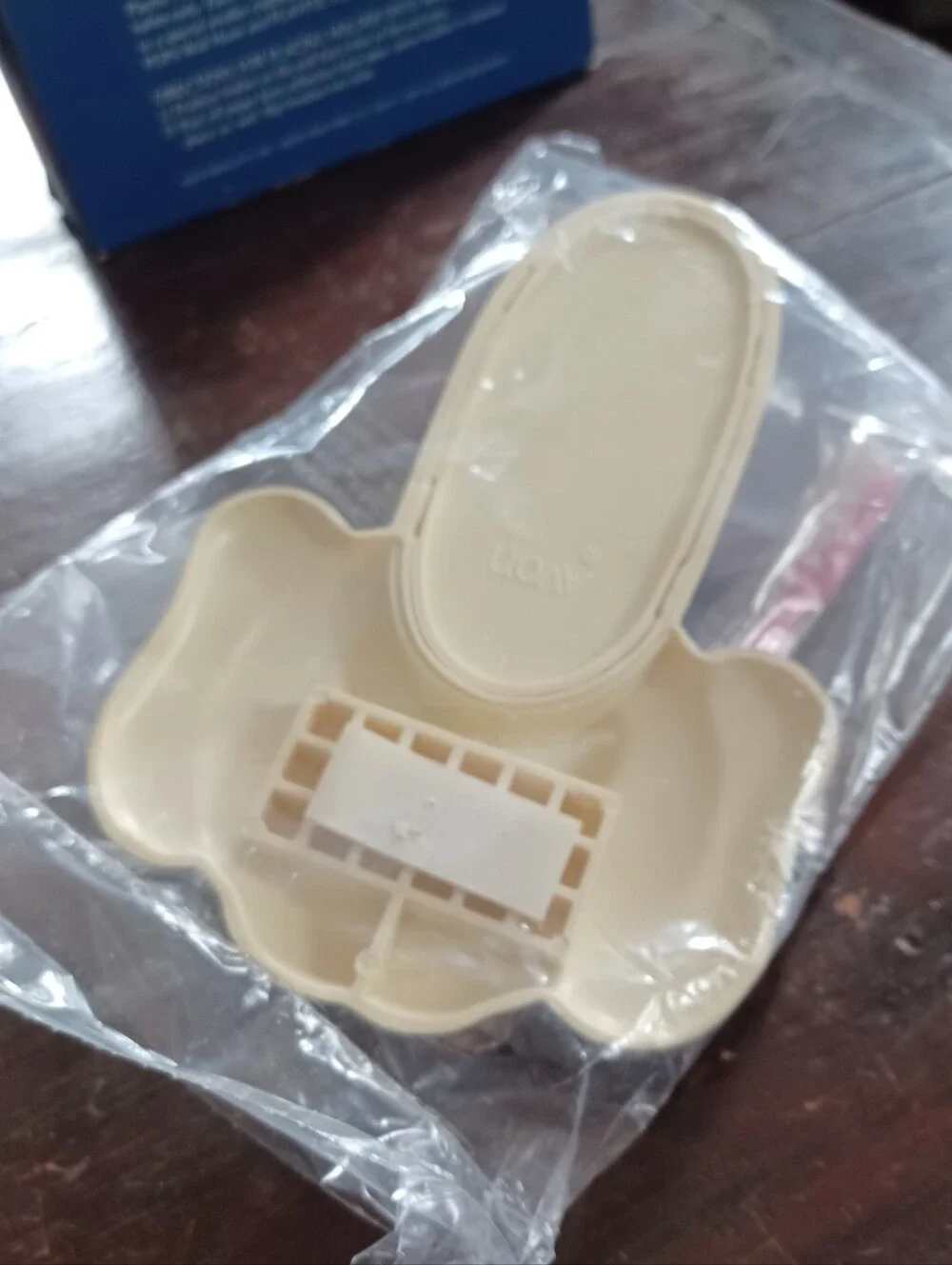 NIB Vintage 80s Avon Playful Pups complete unopened toothbrush holder set